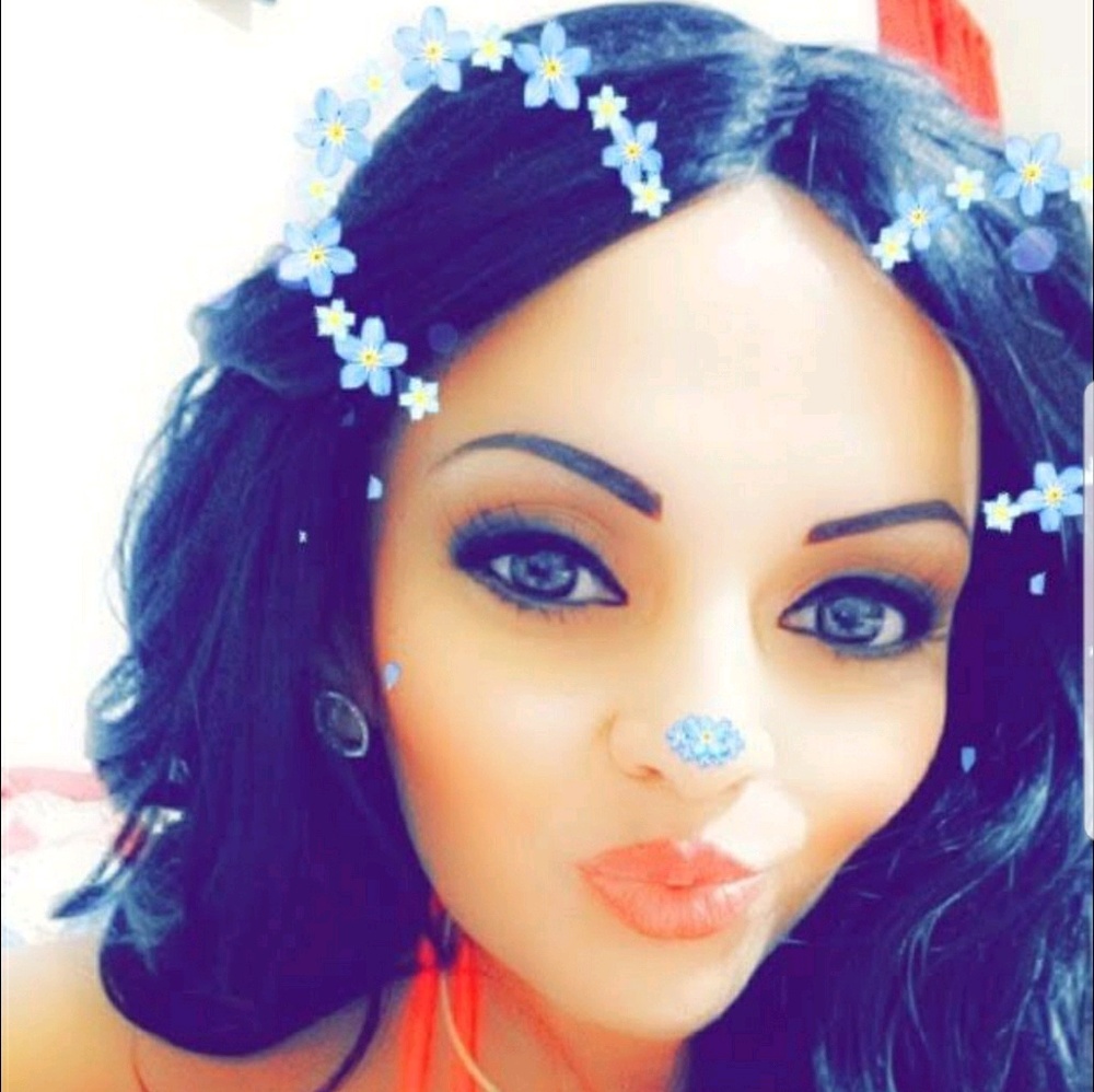 Meet your Posher, Jessica